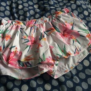 Old navy athletic shorts size Small